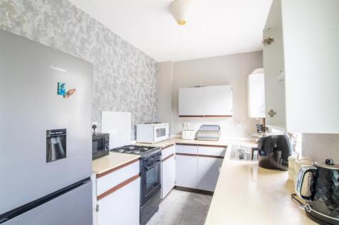 kitchen-2.jpg