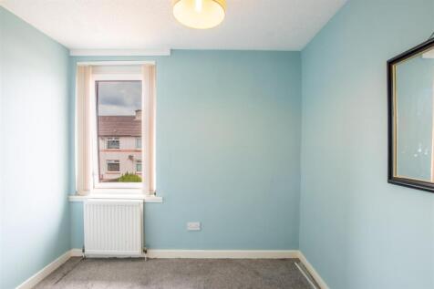 bedroom.three.jpg