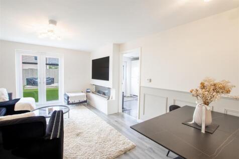 lounge-2.jpg