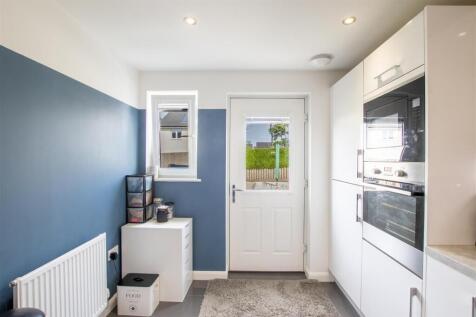 kitchen-1.jpg