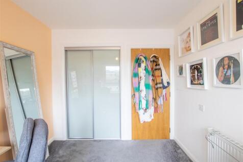 bedroom.two.jpg