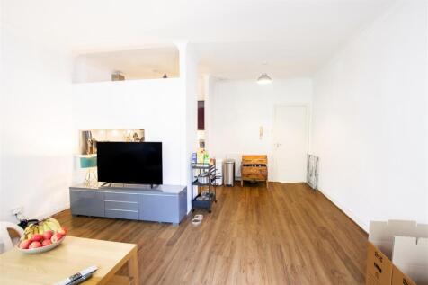 lounge,kitchen-1.jpg