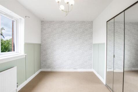 bedroom.one-2.jpg