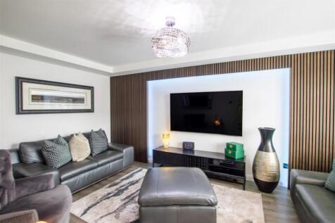 lounge-2-2.jpg