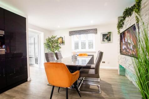 kitchen-1.jpg