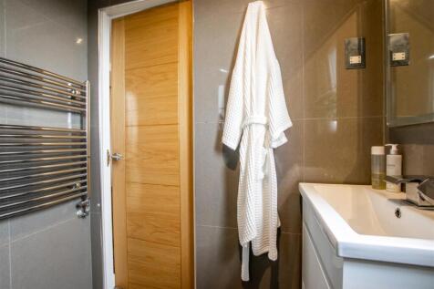 ensuite-1.jpg