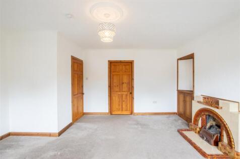 lounge-2.jpg