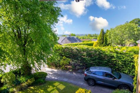Driveway.jpg