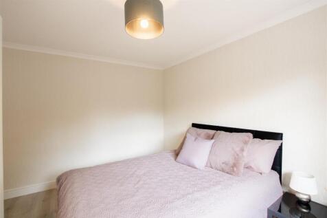 bedroom.three.jpg