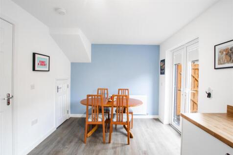 kitchen-1.jpg