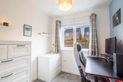 bedroom.three.jpg