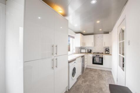 kitchen-1.jpg