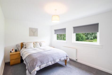 bedroom.one-1.jpg