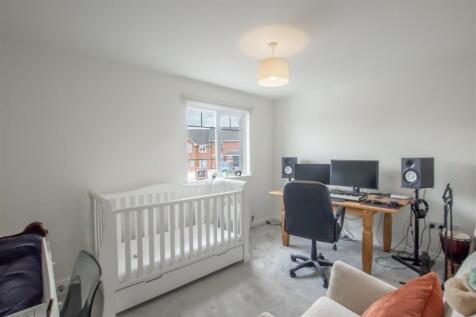 bedroom.two.jpg