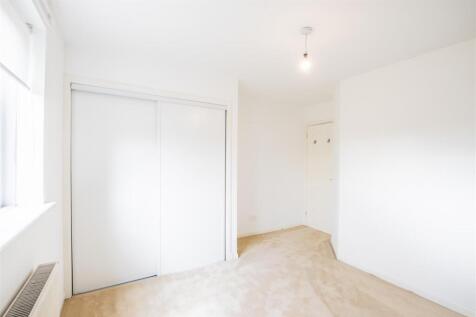 bedroom.2
