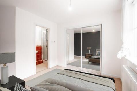 bedroom.1