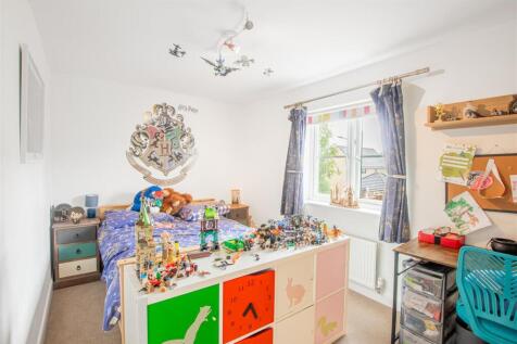 bedroom.three.jpg