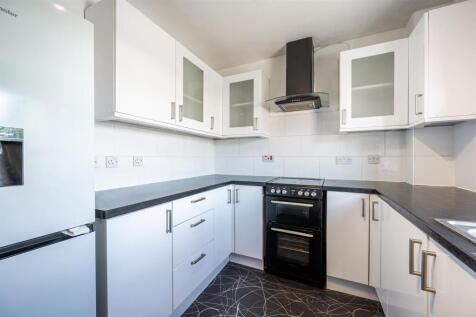 Kitchen (4).jpg