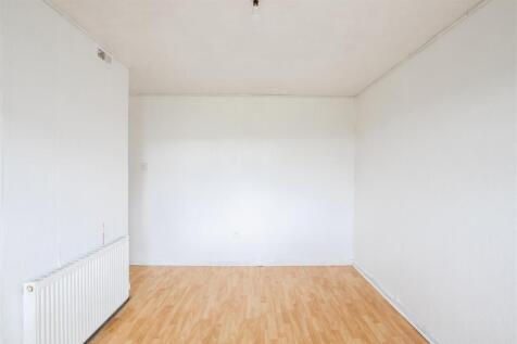 bedroom.one-1.jpg