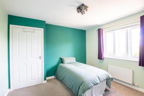 bedroom.4.jpg