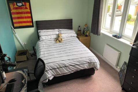 Bedroom 3.jpg