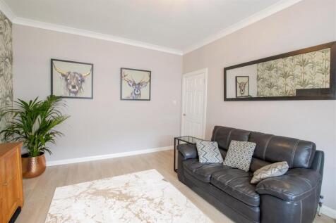 lounge/bedroom.2-1.jpg
