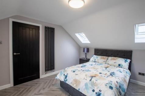 bedroom.3-1.jpg