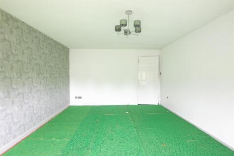 lounge.2.jpg