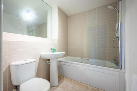 Bathroom.jpg