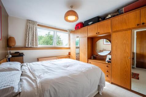 Bed One (2).jpg