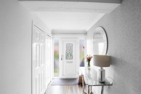 hallway-2.jpg