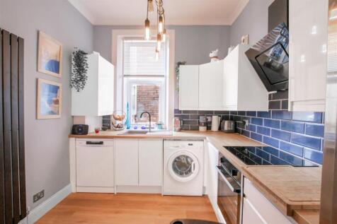 kitchen-2.jpg