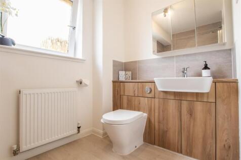 bathroom-1.jpg
