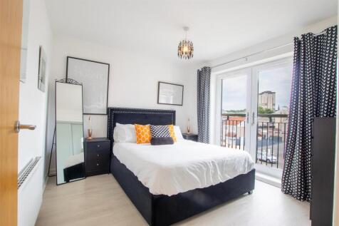 bedroom.1-1.jpg