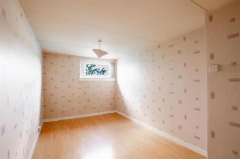 primarybedroom.1-1.jpg