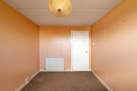 bedroom.2.jpg