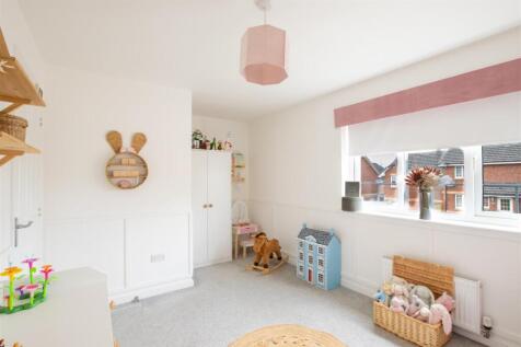 bedroom.2.jpg
