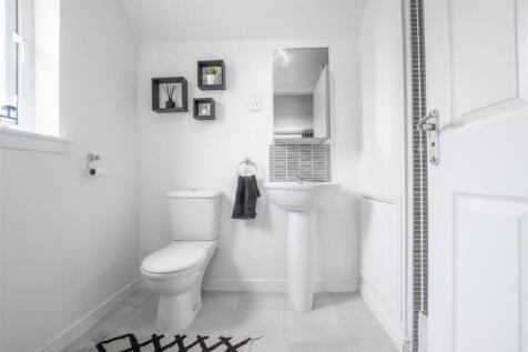 ensuite.jpg