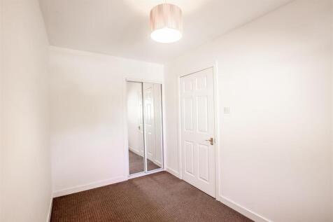 bedroom2jpg