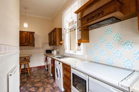 kitchen-1.jpg