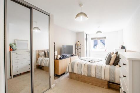 main.bedroom-1.jpg