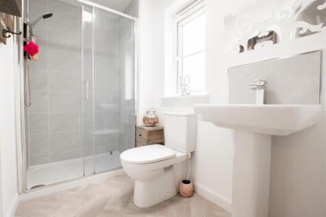 ensuite.jpg