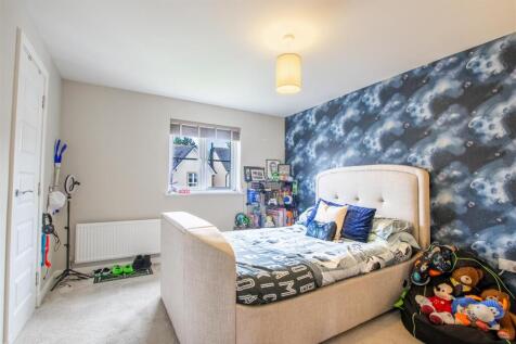 bedroom.2.jpg