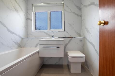 bathroom-2.jpg