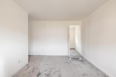 bedroom.2-1.jpg