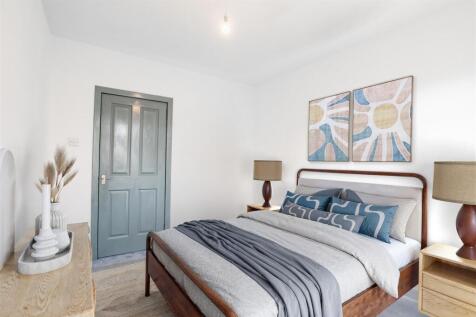 bedroom.two