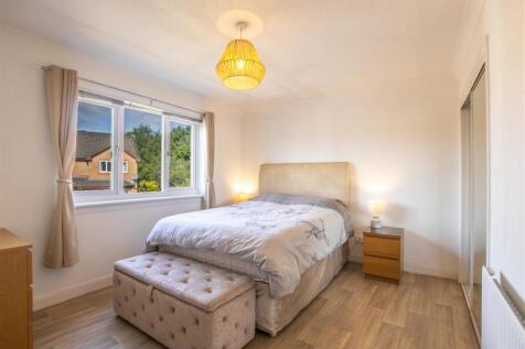 bedroom.2.jpg