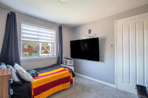bedroom-three.jpg
