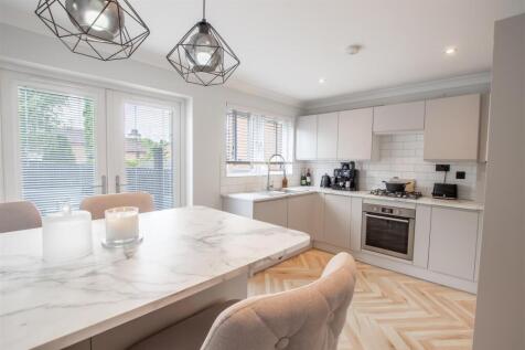 kitchen-2-2.jpg