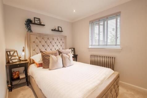 bedroom.two.jpg